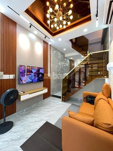 MT 8m hẻm Lê Văn Sĩ, Tân Bình, 2.8x14, nhà mới 2 tầng chỉ hơn 7tỷ