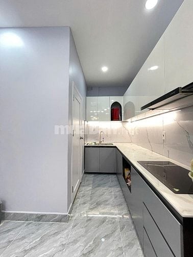 MT 8m hẻm Lê Văn Sĩ, Tân Bình, 2.8x14, nhà mới 2 tầng chỉ hơn 7tỷ