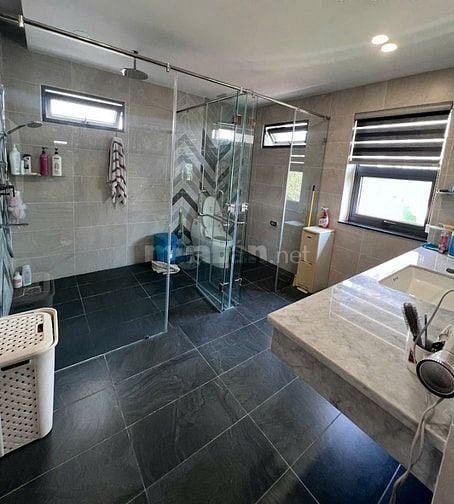 Bán biệt thự An Phú Thủ Đức, 300m², 3 tâng, hồ bơi riêng, giá 68 tỷ