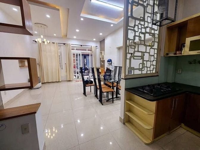 6,25 tỷ Nhà P2Q8 5x10 trệt 2 lầu , 4PN , sổ hồng riêng Giá tốt