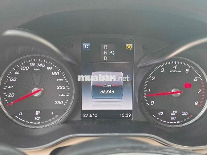 Mercedes-Benz C200 trắng/kem sx2016