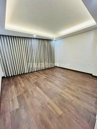 CHO THUÊ NHÀ NGUYÊN CĂN – HXH NGUYỄN BỈNH KHIÊM – P.BẾN NGHÉ – Q.1
