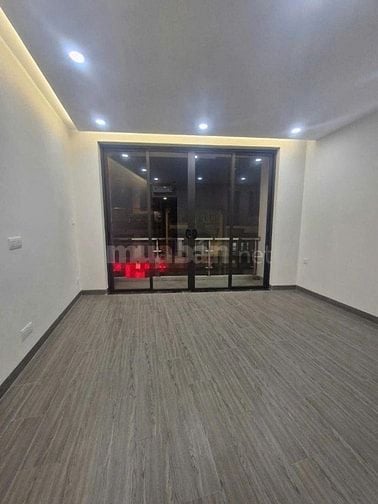 CHO THUÊ NHÀ NGUYÊN CĂN – HXH NGUYỄN BỈNH KHIÊM – P.BẾN NGHÉ – Q.1