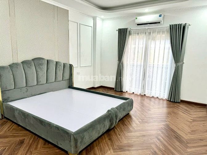 Nhà Đẹp Ngõ Ô Tô Võ Thị Sáu, Hai Bà Trưng 40m, 7 tầng, mt 4m, 17.8 tỷ