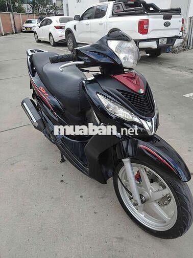 bán xe giống xe Sh.mua mới 45triệu.còn mới