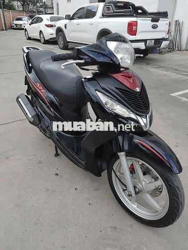 bán xe giống xe Sh.mua mới 45triệu.còn mới