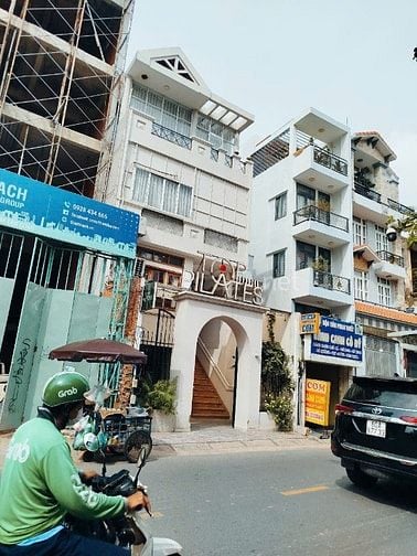Nhà Mặt Tiền Nguyễn Trọng Tuyển| 5,5m x 18m| 1 hầm, 3 lầu