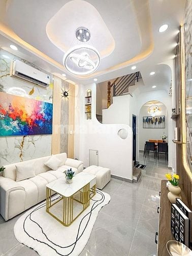 Nhà chính chủ sẵn NTCC, gần mặt tiền đường Nơ Trang Long.