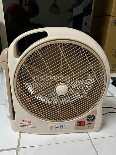 Bán quạt sạc điện HONJIANDA 2 pin gần như mới