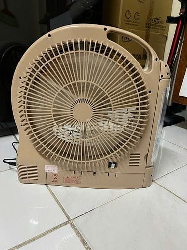 Bán quạt sạc điện HONJIANDA 2 pin gần như mới
