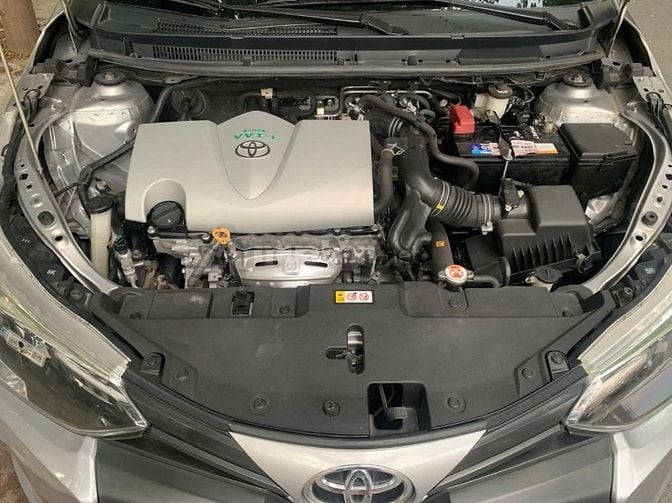 Gia đình bán xe Toyota Vios đời 2022 bản E-CVT số tự động