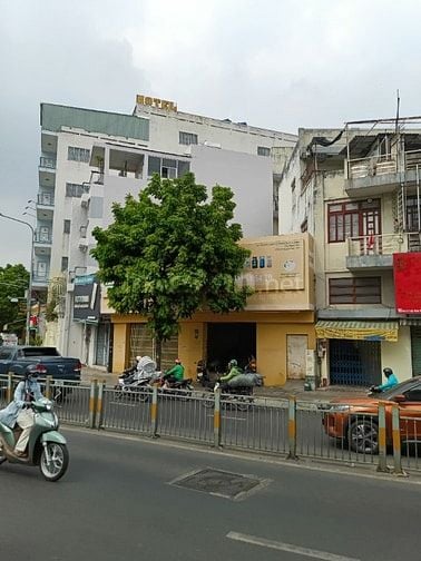 Cho thuê nhà 16a lũy bán bích. 11m x 5m. Giá 18tr/tháng