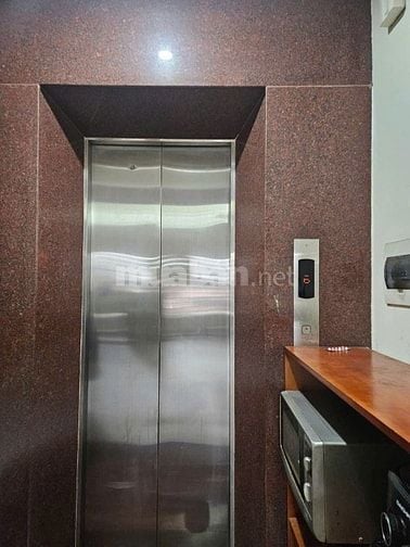 Bán Nhà  Mặt Phố Đào Tấn . DT 43 m2, Xây 7 Tầng , Kinh Doanh 24/24