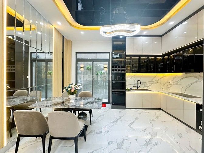HOT.  BÁN NHÀ PHỐ MỚI XÂY 5x14 - 4 TẦNG - GARA OTO - 9T2 -GIÁP Q7 1KM