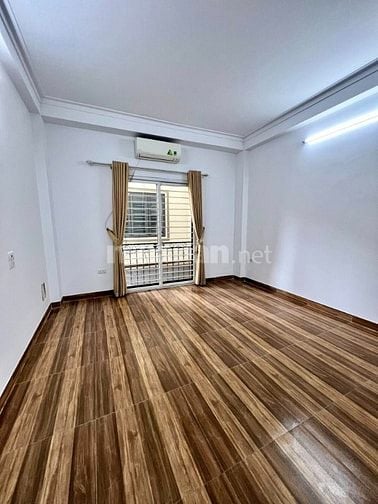 THƯỢNG THANH - DÂN XÂY ĐẸP - NỞ HẬU - DT 48M² - 4 PN RỘNG - HƠN 7 TỶ