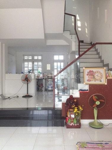 Cho thuê nhà mặt tiền nguyên căn, Linh Tây