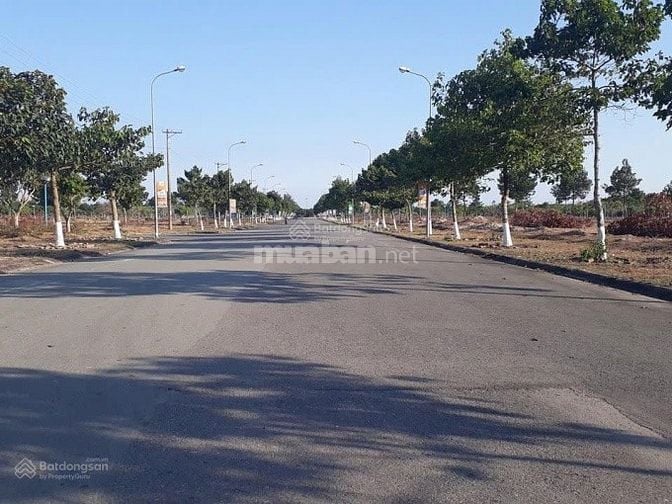 BÁN LÔ ĐẤT ĐỐI DIỆN C.VIÊN,TR.HỌC GIÁ CỰC KỲ RẺ 13tr/m2. LONG TÂN CITY