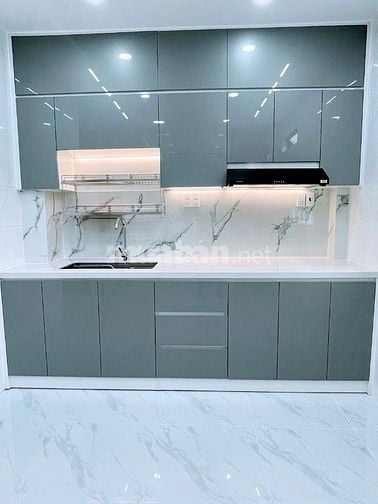 Bán nhà hẻm xe hơi thông trung tâm Quận Bình Thạnh