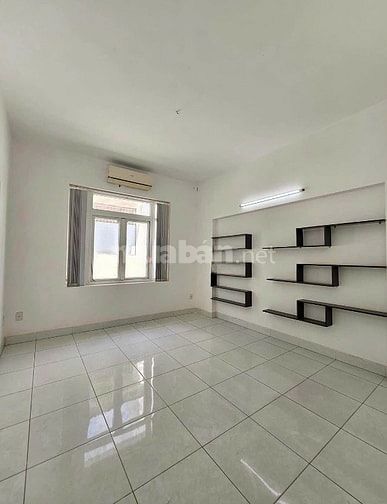 Cho thuê nhà 120A Hoa Lan, Phường 2, Quận Phú Nhuận