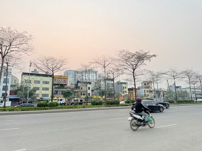 NHÀ MẶT PHỐ NGỌC THỤY LONG BIÊN KINH DOANH. DÒNG TIỀN 9TR