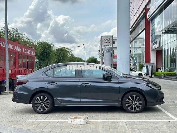 Honda City 2025 RS, 50% Thuế ( 28tr) kèm Bh 1 năm