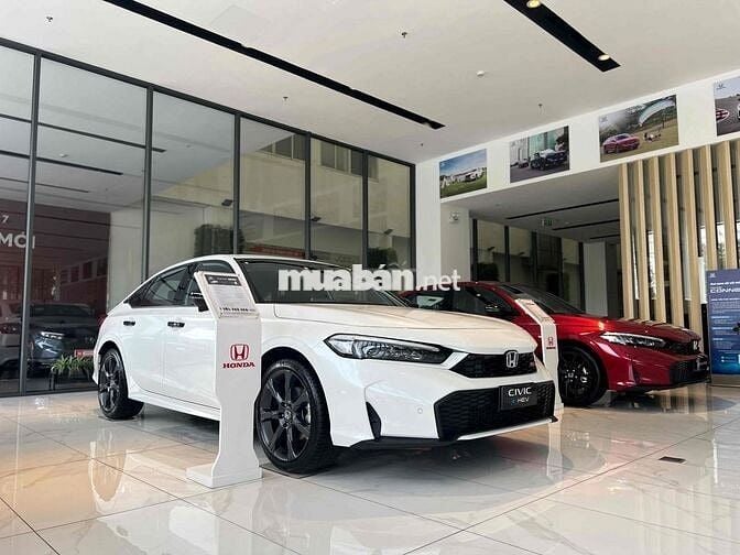 Honda Civic 2024 e:HEV RS, Xã hàng 60 Triệu, pkien