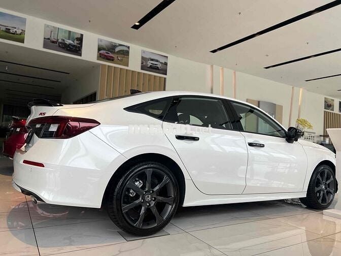 Honda Civic 2024 e:HEV RS, Xã hàng 60 Triệu, pkien