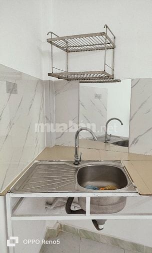 Phòng trọ rộng rãi 2-3 bạn ở, giá 4.2tr, 236 điện biên phủ, bình thạnh