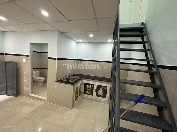 Bán nhà KDC Bình Phú, MT Cư Xá Phú Lâm D, 4 x 18m, cấp 4, giá 9.5 tỷ.
