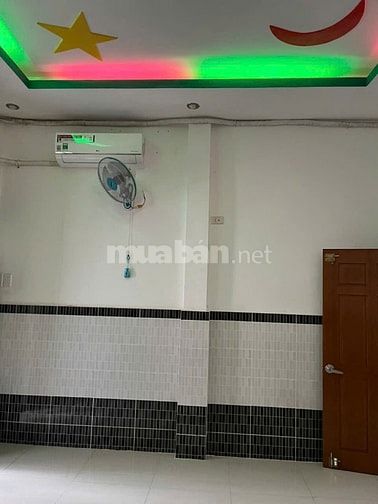 Cho thuê nhà hẻm xe tải lớn 66/... Hùng Vương, Phường 1, Quận  10