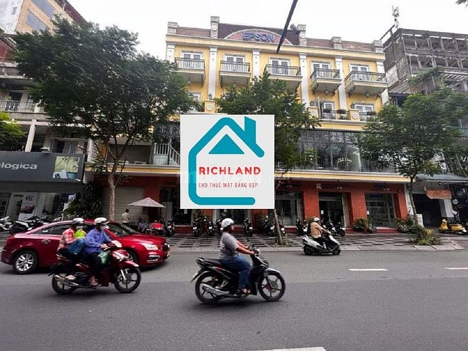 CHO THUÊ TOÀ NHÀ – 63-65-67-69-71 TRƯƠNG ĐỊNH, Q1_Diện tích: 20m x 30m