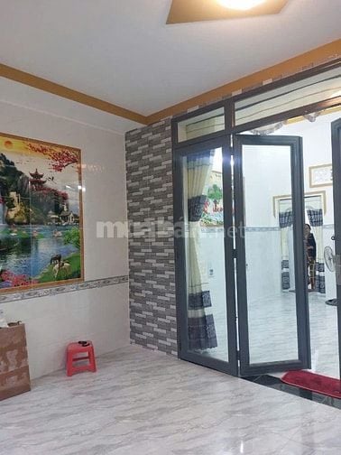 Hàng ngộp cần bán gấp nhà 124m2 ở xã Tân Thông Hội - Củ Chi. Giá 750tr