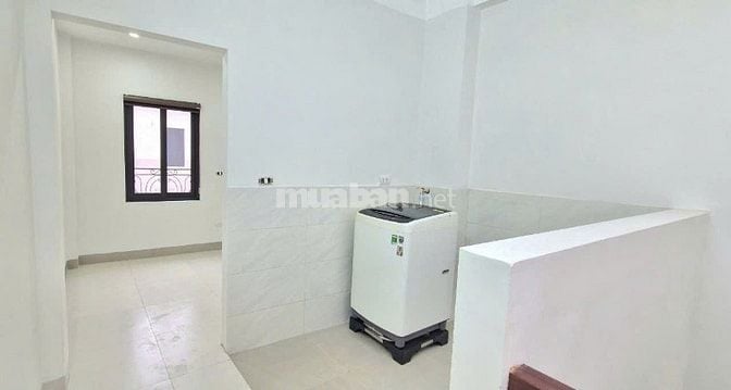 Cho thuê nhà mới tinh Hồ Tùng Mậu: 40m2, 5 tầng, full nội thất, 13tr