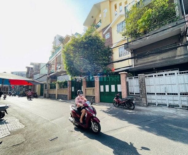 Bán Gấp Mặt Tiền Bành Văn Trân 5,3❌18 Ngay CMT8- CV Lê Thị Riêng 15 tỷ