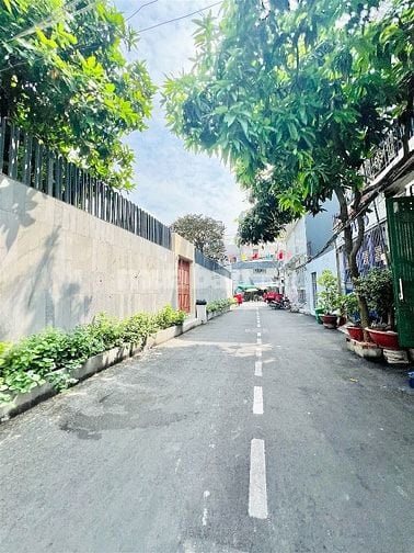 Bán nhà mặt tiền đường 8m gần Aeon Mall Bình Tân, 4m x 23m, chỉ 6,5 tỷ