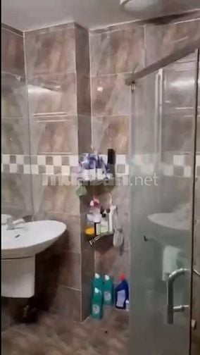 NHÀ 136/7 ĐẶNG VĂN NGỮ, CHO THUÊ