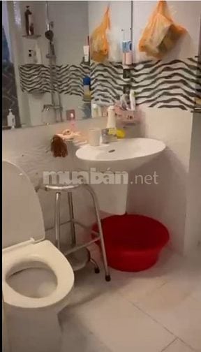 NHÀ 136/7 ĐẶNG VĂN NGỮ, CHO THUÊ
