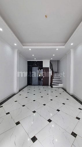🏡 BÁN NHÀ MỚI TINH – THANG MÁY – Ô TÔ VÀO TẬN NHÀ 📍 Phường Long Biên