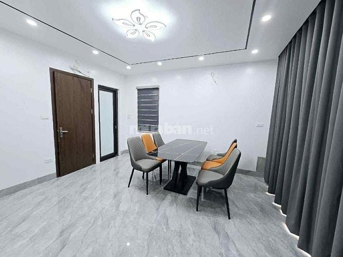 SIÊU HIẾM NHÀ MỚI PHỐ BỒ ĐỀ - 6TẦNG THANG MÁY - OTÔ CẠNH NHÀ - 9.2 TỶ
