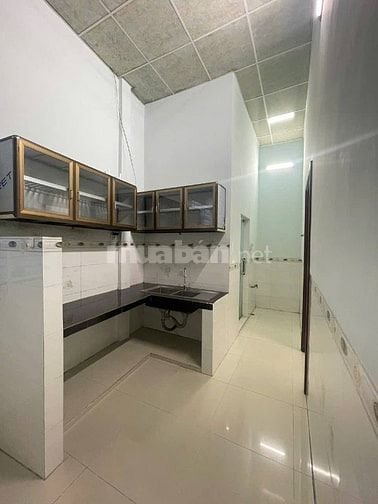 Bán gấp căn nhà cấp 4 ở Đ. Số 99 , Tân Phú Trung 100m2 SHR giá 800tr