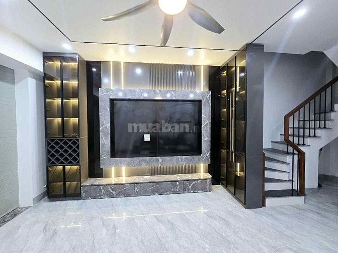 SIÊU HIẾM NHÀ MỚI PHỐ BỒ ĐỀ - 6TẦNG THANG MÁY - OTÔ CẠNH NHÀ - 9.2 TỶ