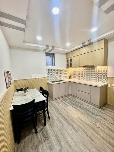 Bán nhà 3.44x10.1m vị trí đẹp 125//tám danh P4 Q8