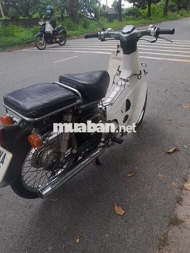 Cần bán xe cub 81 rin giấy đầy đủ ai cần a lo.