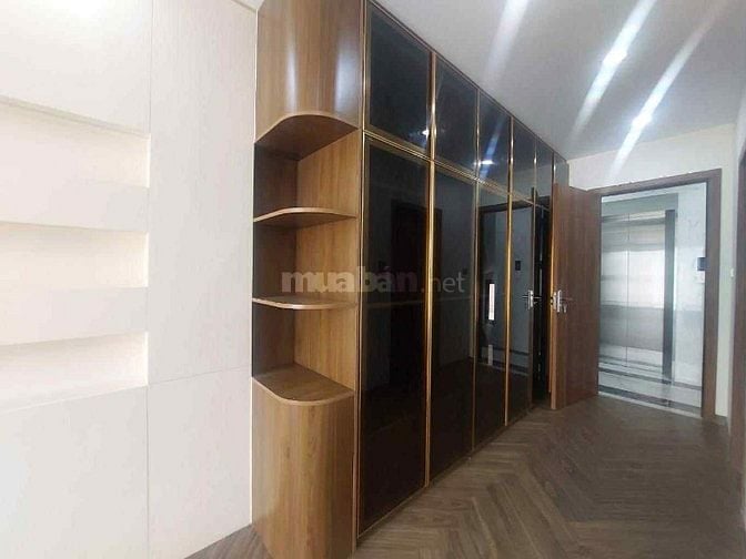 HIẾM! NHÀ MỚI PHỐ NGỌC LÂM - 7TẦNG THANG MÁY - OTO TRÁNH - KINH DOANH