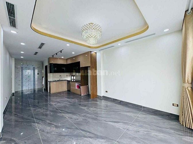 HIẾM! NHÀ MỚI PHỐ NGỌC LÂM - 7TẦNG THANG MÁY - OTO TRÁNH - KINH DOANH