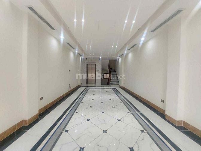 HIẾM! NHÀ MỚI PHỐ NGỌC LÂM - 7TẦNG THANG MÁY - OTO TRÁNH - KINH DOANH