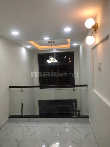 Cần bán gấp căn nhà đường số 9 (Đường Đôi) phường Tân Kiểng, Quận 7