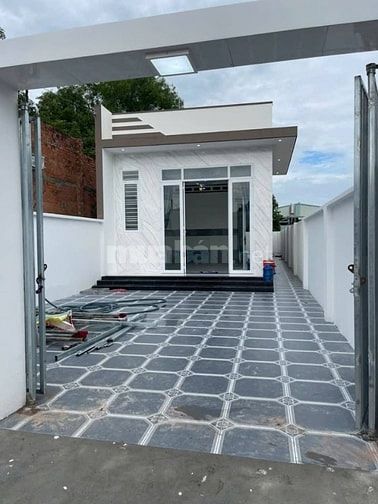 Bán gấp căn nhà ở Đ. Phạm Thị Thàng , Phước Hiệp 125m2 SHR giá 768tr