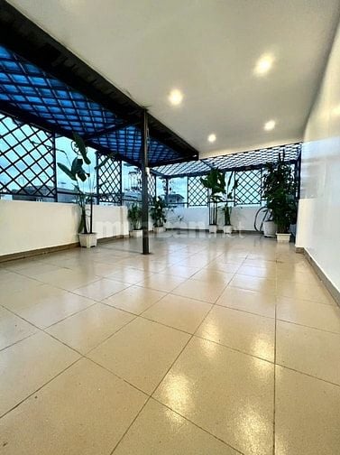 bán nhà q12 10x6(sd 180m2) 5 tầng gần đại học gtvt , giá 5.15 tỷ 