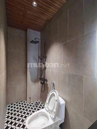 NHÀ XÂY MỚI CHO THUÊ, Hẻm 420 Trường Chinh, Tân Bình